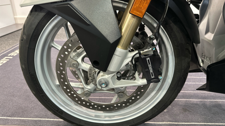 BMW R1250 RT LE (20MY)
